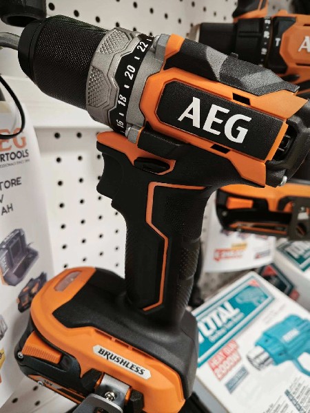 https://www.reteimpresecave.it/immagini_pagine/120/miliucci-materiali-edili-120-442-600.jpg
